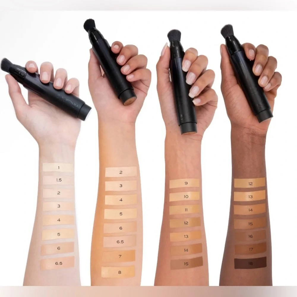 Surratt Surreal Skin Foundation Wand 01 Very Fair NIB Primer Foundation Brush